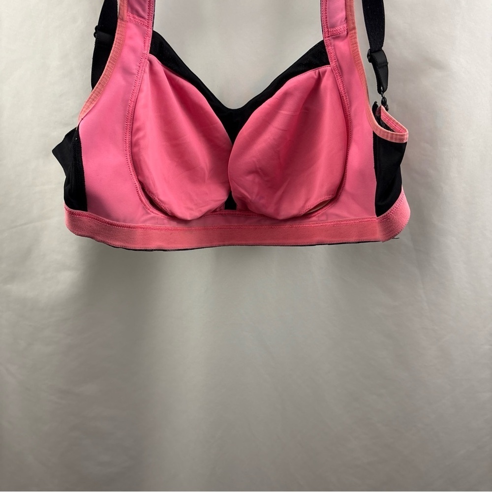 Lululemon Athletics Sports Bra 36DD Gray Padded Back Closure Wireless - Picture 9 of 10